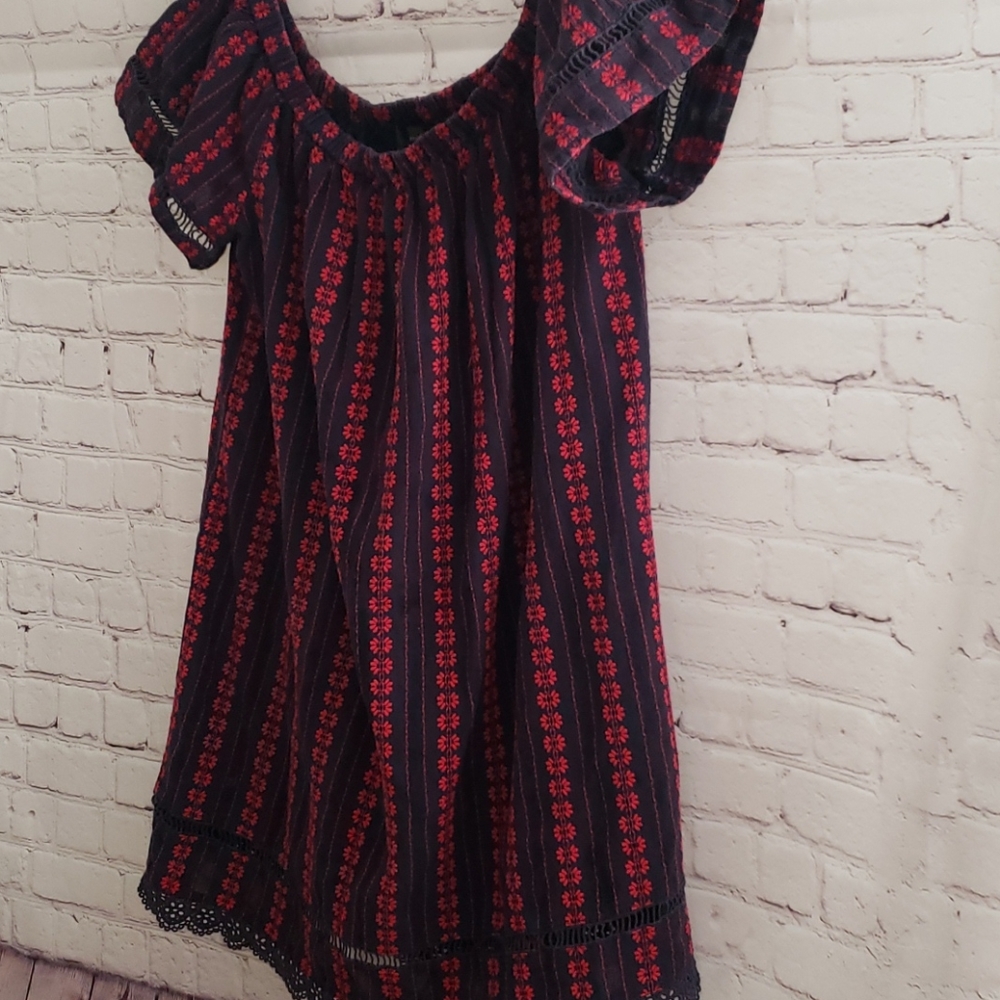 Lov Posh Women's Dress Size Large